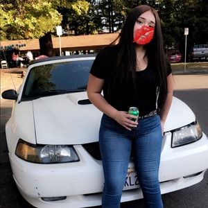 Meet your Posher, Dalila